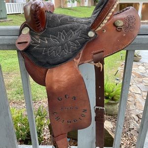 Dakota Barrel Saddle 14”